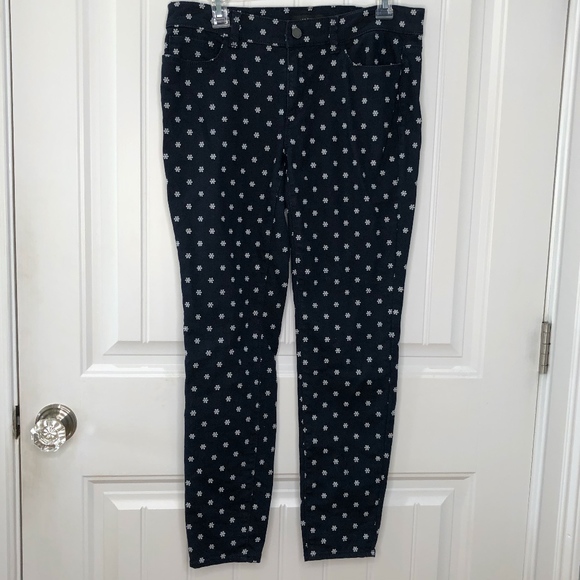 Ann Taylor Denim - Ann Taylor The Skinny Ankle Jean Modern Fit Size 6
